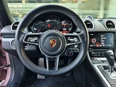 2022 Porsche 718 Boxster 2.0T — фото 6