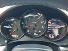 2022 Porsche 718 Boxster 2.0T — фото 10
