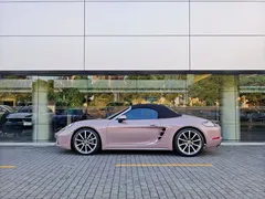 2022 Porsche 718 Boxster 2.0T — фото 13