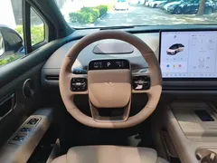 2025 Li Auto i6 4WD Standard — фото 11