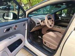 2025 Li Auto i6 4WD Standard — фото 16