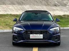 2021 Audi A5 Sportback 40 TFSI quattro, синий — фото 2