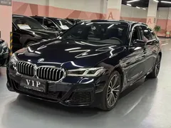 2022 BMW 5 Series 5 530Li M, чёрный — фото 1