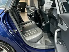 2021 Audi A5 Sportback 40 TFSI quattro, синий — фото 4