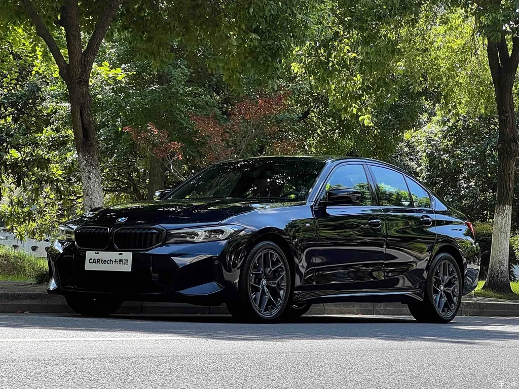 2025 BMW 3 Series 330i M