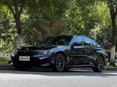 2025 BMW 3 Series 330i M, чёрный — фото 1