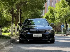 2025 BMW 3 Series 330i M, чёрный — фото 2
