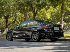 2025 BMW 3 Series 330i M, чёрный — фото 6