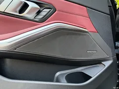 2025 BMW 3 Series 330i M, чёрный — фото 15