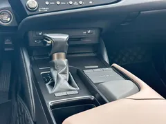 2022 Lexus ES 200, чёрный — фото 8
