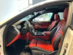 2021 BMW 8 Series 8 840i M, белый — фото 8