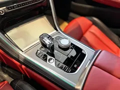 2021 BMW 8 Series 8 840i M, белый — фото 10