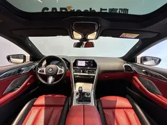 2021 BMW 8 Series 8 840i M, белый — фото 15