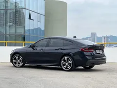2021 BMW 6 Series GT 6 GT 630i M, чёрный — фото 13