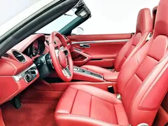 2022 Porsche 718 Boxster 2.0T, белый — фото 13