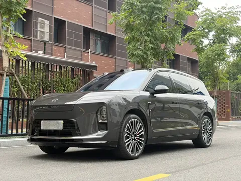 2026 Nio ES8 6-seat Executive Signature