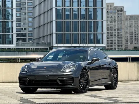 2022 Porsche Panamera Executive Long 2.9T