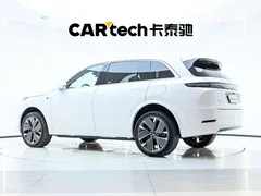 2025 Li Auto L7 Ultra, белый — фото 9