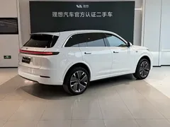 2025 Li Auto L7 Ultra, белый — фото 29