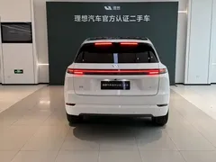 2025 Li Auto L7 Ultra, белый — фото 31