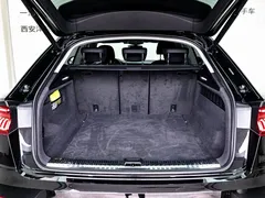 2023 Audi Q8 55 TFSI, чёрный — фото 26