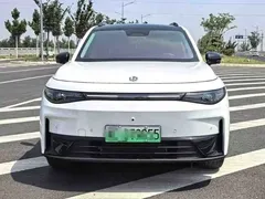 2024 Leapmotor C16 580 Premium, белый — фото 2