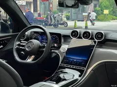 2025 Mercedes-Benz GLC Coupe GLC 260 4MATIC SUV, белый — фото 18