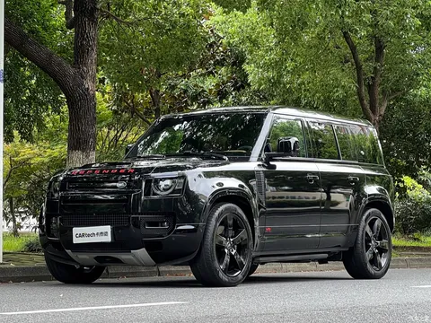 2024 Land Rover Defender 110 5.0T V8