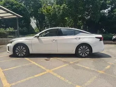 2022 Nissan Teana 2.0L XL-TLS, белый — фото 4
