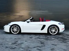 2022 Porsche 718 Boxster 2.0T, белый — фото 6