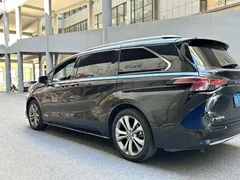 赛那SIENNA 2023款 2.5L混动 尊贵版, чёрный — фото 4