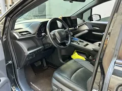 赛那SIENNA 2023款 2.5L混动 尊贵版, чёрный — фото 5