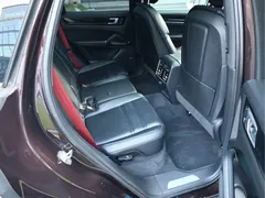 2022 Porsche Cayenne 3.0T Platinum, белый — фото 11
