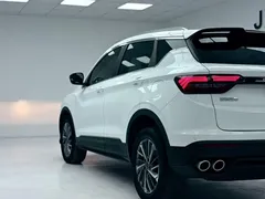 2021 Geely Coolray 1.4T DCT Platinum, белый — фото 7