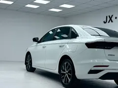 2022 Geely Emgrand 1.5L CVT, белый — фото 8