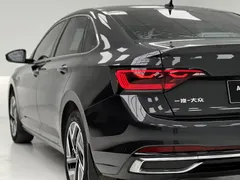 2023 Volkswagen Sagitar 280TSI DSG Lite — фото 9