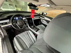 2025 Hongqi H5 PHEV 170 — фото 10