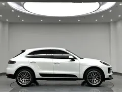 2021 Porsche Macan 2.0T, белый — фото 4