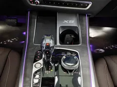 2022 BMW X5 30Li M, чёрный — фото 6