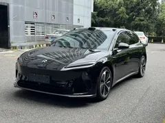 2024 Nio ET5T 75kWh Touring, чёрный — фото 1