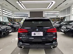 2022 BMW X5 40Li M Sport Package, чёрный — фото 13