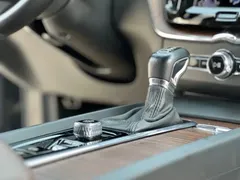 2021 Volvo XC60 4WD Luxury, синий — фото 6
