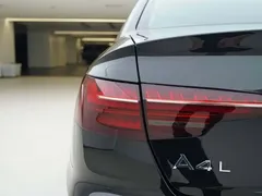 2022 Audi A4L 40 TFSI, чёрный — фото 15