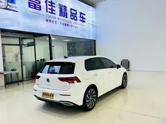 2021 Volkswagen Golf 280TSI DSG Pro, белый — фото 5