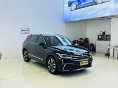 2023 Volkswagen Tiguan L 330TSI AT 2WD R-Line, чёрный — фото 1