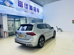 2022 Volkswagen Tiguan L 330TSI AT 2WD R-Line — фото 5