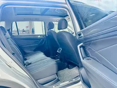 2022 Volkswagen Tiguan L 330TSI AT 2WD R-Line — фото 8