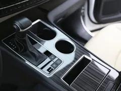 2022 Toyota Granvia 2.5L Hybrid, белый — фото 14
