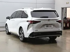 2022 Toyota Granvia 2.5L Hybrid, белый — фото 32