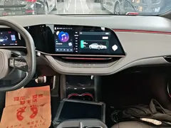 2024 Hongqi EH7 690 Pro, зелёный — фото 13